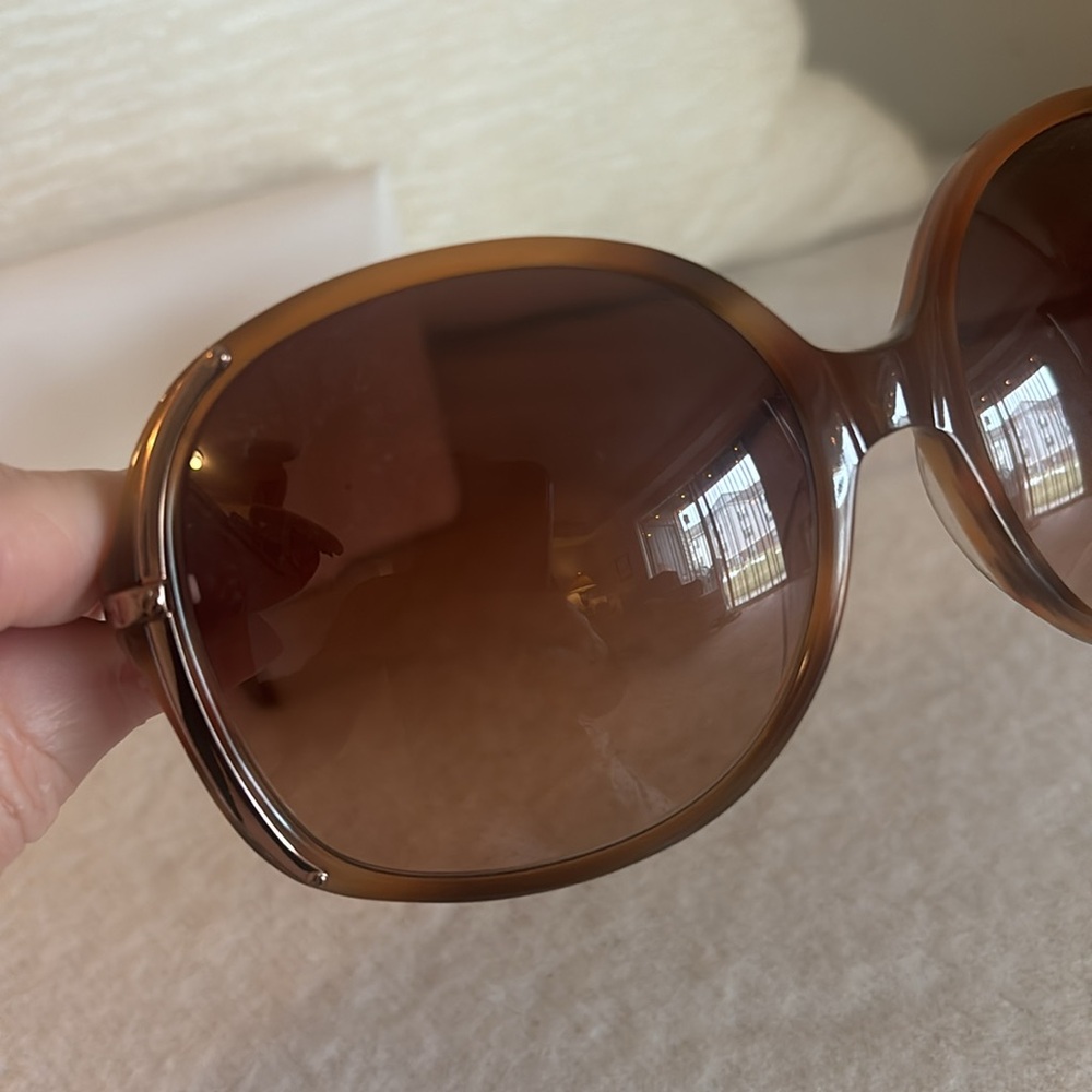 Michael Kors Sunglasses - Picture 5 of 9